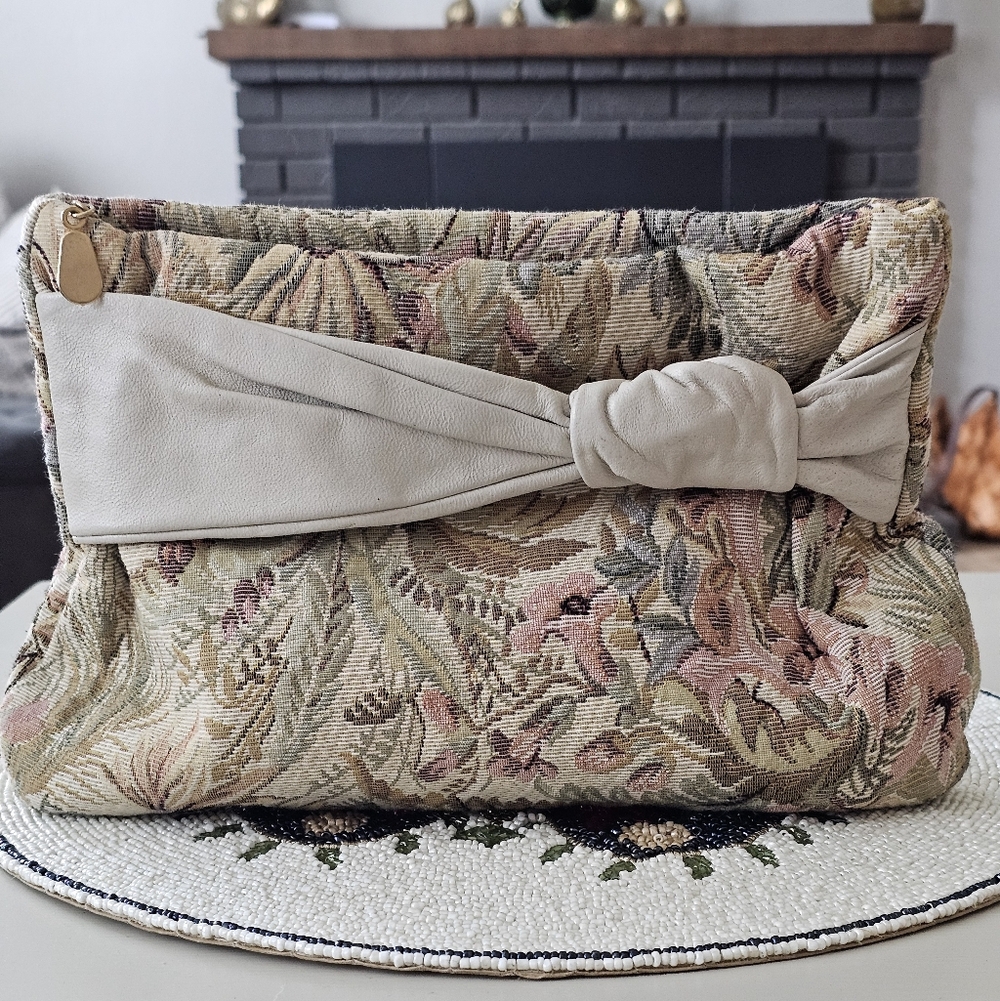 Vintage Floral Tapestry Clutch Bag